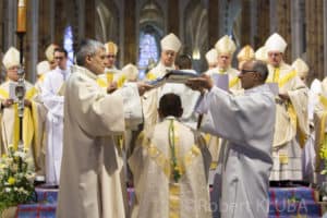 inline_967_https://www.diocese-chartres.com/wp-content/uploads/2018/04/rkl18.04.15.091-300x200.jpg