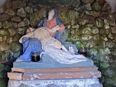 sculpture-pieta-senonches